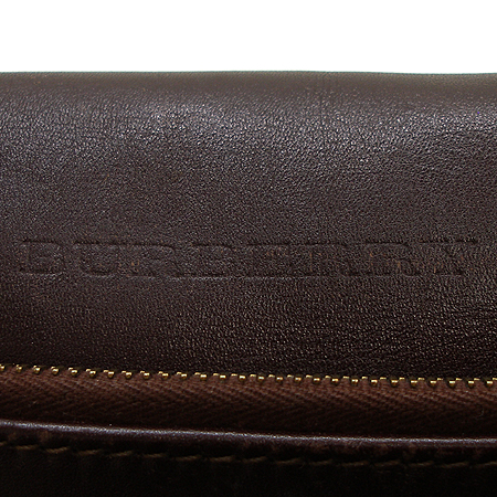 Burberry(������) Ŭ���� üũ ũ�ν��� �̹���3 - ���̺��� �߰���ǰ