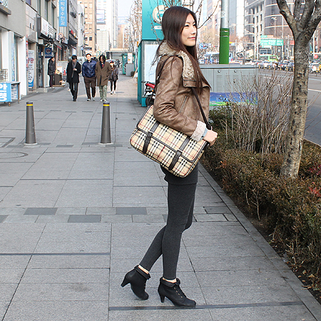 Burberry(������) �� Ŭ���� üũ �� ���� ũ�ν��� �̹���5 - ���̺��� �߰���ǰ