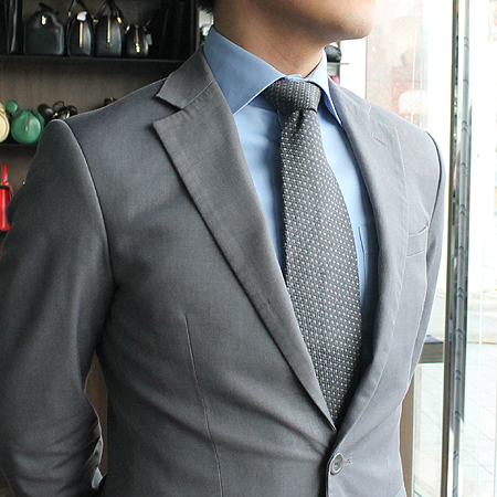 Armani(�Ƹ�����) 100% ��ũ ��Ÿ�� �̹���5 - ���̺��� �߰���ǰ