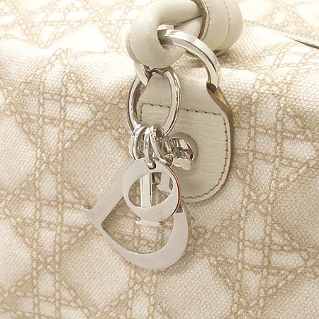 Dior(ũ����î���) CEK449694 �ΰ� PVC ����� �̹���5 - ���̺��� �߰���ǰ