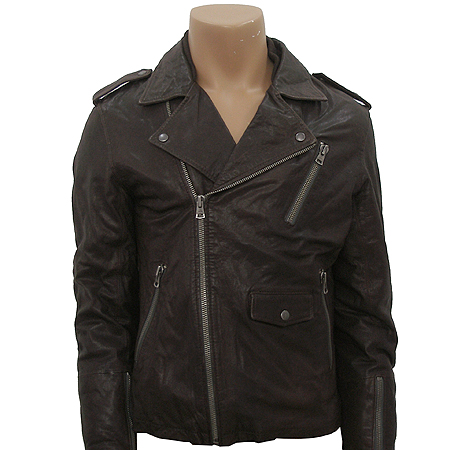 ������  ����