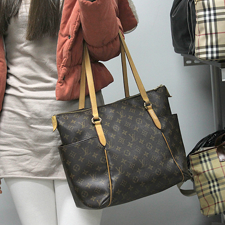 Louis Vuitton(���̺���) M56689 ���׷� ĵ���� ��Ż��MM ����� �̹���7 - ���̺��� �߰���ǰ