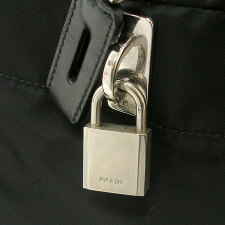 Prada(�����) �ﰢ �ΰ� �к긯 ��Ʈ�� �̹���4 - ���̺��� �߰���ǰ