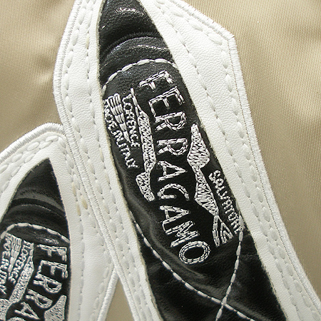 Ferragamo(��󰡸�) 21 B632 ���� �ٶ� ��� ������ 2WAY [�б�������] �̹���5 - ���̺��� �߰���ǰ