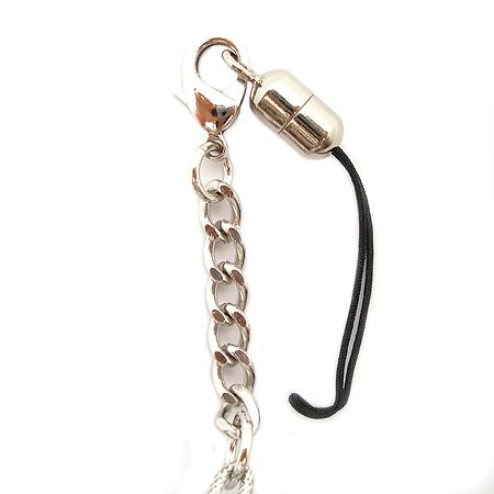 Vivienne_Westwood ������ �ڵ��� �Ǽ��縮 �̹���4 - ���̺��� �߰���ǰ