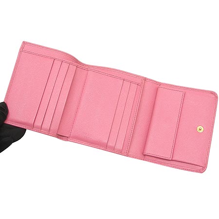 Prada(�����) 1M0176 ���ǾƳ� 3�� ���� ��ũ ������ �̹���3 - ���̺��� �߰���ǰ