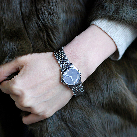 Gucci(����) 244594(YA126503) g-timeless(�� Ÿ�Ӹ���) ��ƿ ������ �ð� �̹���6 - ���̺��� �߰���ǰ
