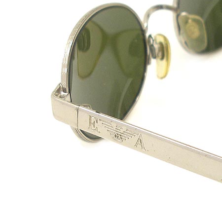 Armani(�Ƹ�����) 066S �ǹ� ���۶� �̹���4 - ���̺��� �߰���ǰ