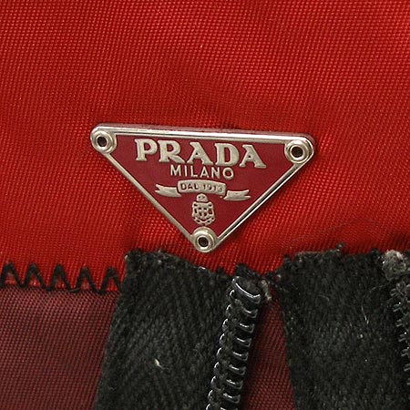 Prada(�����) �ﰢ �ΰ� �κ� ������ ��� �к긯 ��Ʈ�� �̹���5 - ���̺��� �߰���ǰ