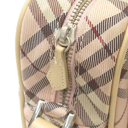 Burberry(������) �����  üũ �к긯 ũ�ν��� �̹���4 - ���̺��� �߰���ǰ