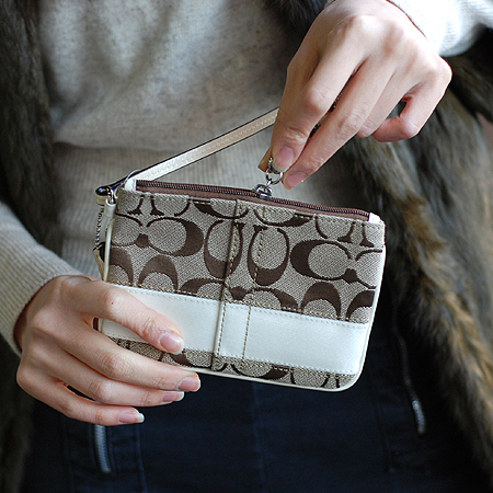 Coach(��ġ) �ñ׳��� �к긯 �Ŀ�ġ [��õ ������] �̹���5 - ���̺��� �߰���ǰ