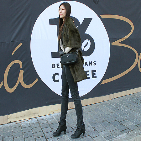Prada(�����) �ﰢ �ΰ� �� ���� �к긯 ũ�ν��� �̹���6 - ���̺��� �߰���ǰ