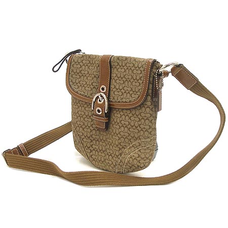 Coach(��ġ) �ñ׳��� �к긯 ũ�ν��� �̹���2 - ���̺��� �߰���ǰ