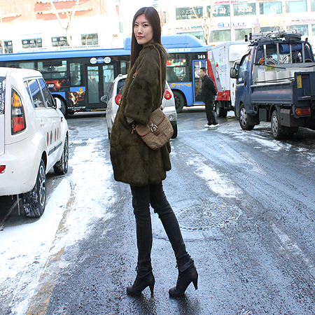 Coach(��ġ) �ñ׳��� �к긯 ũ�ν��� �̹���5 - ���̺��� �߰���ǰ