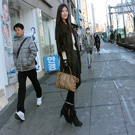 Tod's(����) D ��Ÿ�ϸ� ī�� ���� ������ġ(2MANICI) ��Ʈ�� + ��� ��Ʈ�� [�б�������] �̹���5 - ���̺��� �߰���ǰ