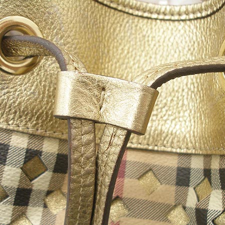Burberry(������) �÷μ� ��Ż�� ��Ƽġ Ŭ���� üũ ��Ʈ�� [�̾�������] �̹���4 - ���̺��� �߰���ǰ