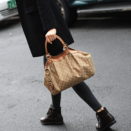 Gucci(����) 211944 �۸��� GG�ΰ� �𰡵� ��Ű ��Ʈ�� �̹���5 - ���̺��� �߰���ǰ
