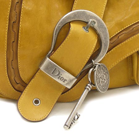 Dior(ũ����î���) ��Ż ��Ʈ ��� ������ ����� �̹���4 - ���̺��� �߰���ǰ