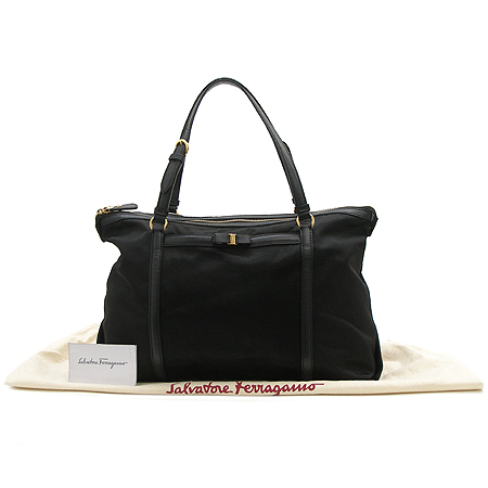 Ferragamo(��󰡸�) 21 C168  ���� �ٶ� ��� �к긯 ����� �̹���2 - ���̺��� �߰���ǰ