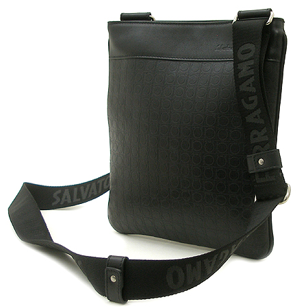 Ferragamo(��󰡸�) 24 8800 ��ġ�� �ΰ� ���� ���� ũ�ν��� �̹���3 - ���̺��� �߰���ǰ
