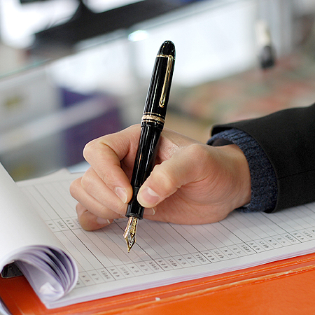 Montblanc(������) 10575 149 ���̽��ͽ�ƣ M������ 18K ���� ������ + ������ ��ũ �̹���6 - ���̺��� �߰���ǰ