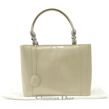 Dior(ũ����î���) ���̴�Ʈ ���̵� ��� ��Ʈ�� �̹���2 - ���̺��� �߰���ǰ