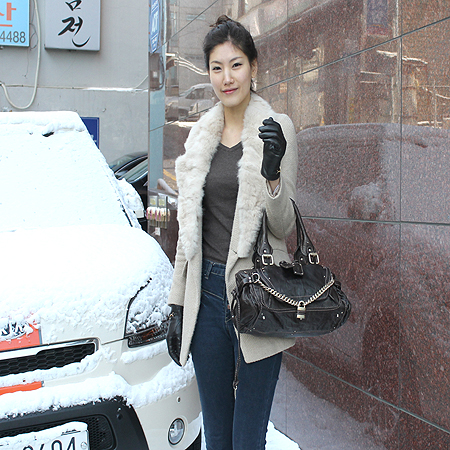 Chloe(���ο�) 7AS0507A457 ��ũ���� ��ī���� ����ü�� ��� �е��� ��Ʈ�� �̹���7 - ���̺��� �߰���ǰ