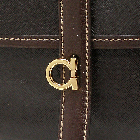 Ferragamo(��󰡸�) 21 C640 ���� ��ġ�� ��� ���� ���� ũ�ν��� [�б�����������2ȣ��] �̹���3 - ���̺��� �߰���ǰ