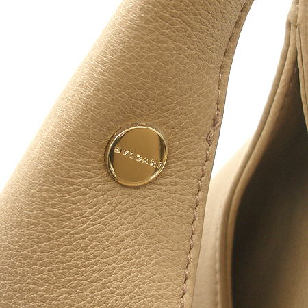 Bvlgari(�Ұ���) ������ ���� ����� �ڵ�ĳ�� L������ ����� �̹���4 - ���̺��� �߰���ǰ