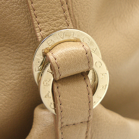 Bvlgari(�Ұ���) ������ ���� ����� �ڵ�ĳ�� L������ ����� �̹���5 - ���̺��� �߰���ǰ