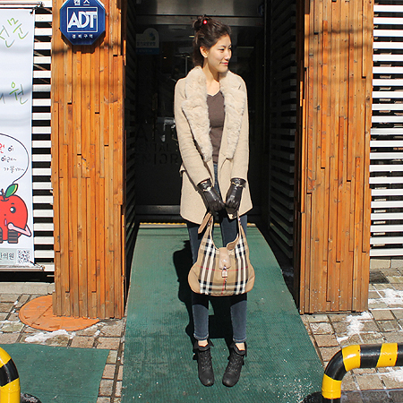 Burberry(������) ���μ� Ŭ���� üũ �к긯 ȣ�� ����� �̹���6 - ���̺��� �߰���ǰ