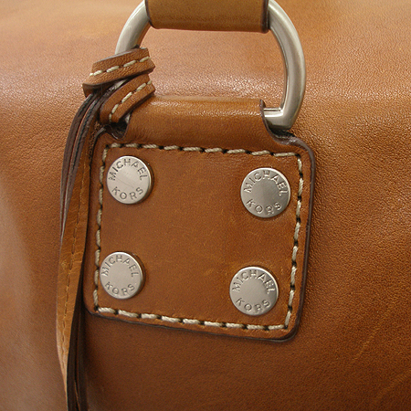 MICHAELKORS(����Ŭ �ھ) ASTOR(������) ¡ ��� ���� L ������ ��ÿ ��Ʈ�� [��������] �̹���4 - ���̺��� �߰���ǰ