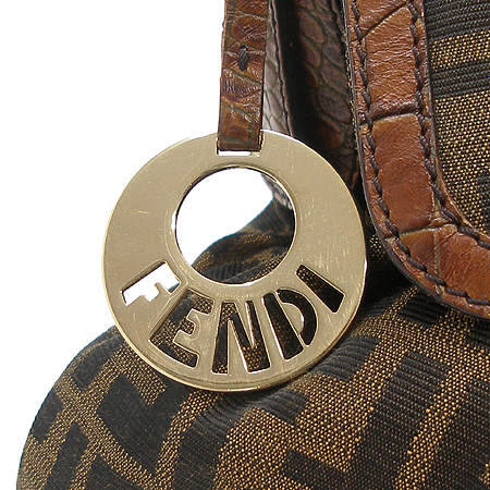 Fendi(���) 8BR436 FF�ΰ� ��ī �к긯 ��ũ����� ȥ�� �̵�� ���� ����� [��������] �̹���3 - ���̺��� �߰���ǰ