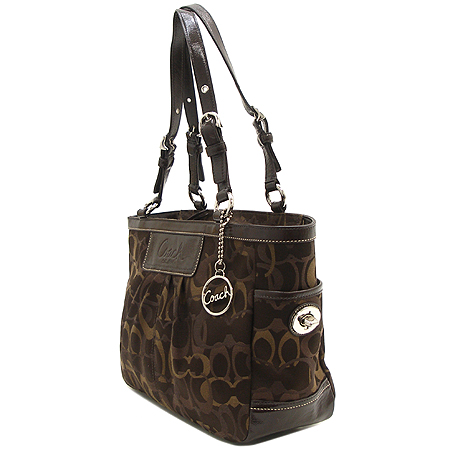Coach(��ġ) �ñ׳�ó �ڰ��� ��Ʈ�� �̹���2 - ���̺��� �߰���ǰ