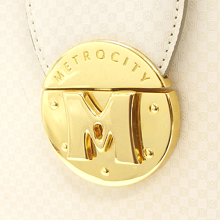 Metrocity(��Ʈ�ν�Ƽ) ���� M �ΰ� ��� ȭ��Ʈ �÷� ��Ʈ�� �̹���3 - ���̺��� �߰���ǰ