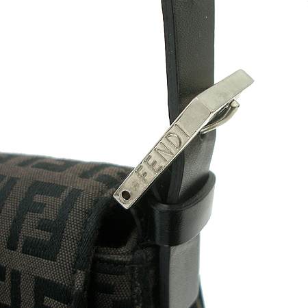 Fendi(���) 8BR001 FF�ΰ� �к긯 ����� [�б�������] �̹���3 - ���̺��� �߰���ǰ