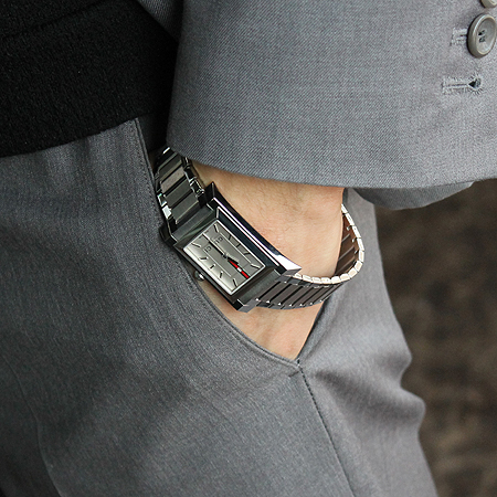 Gucci(����) 204600 YA111302 Guccio ������ ��ƿ �ð� �̹���7 - ���̺��� �߰���ǰ