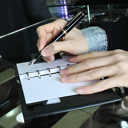Montblanc(������) P145 ���̽��ͽ�ƣ 14K ���� ���� ������ (�� ������ F) �̹���5 - ���̺��� �߰���ǰ