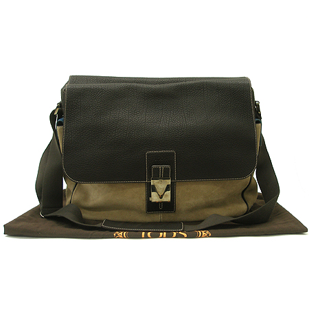 Tod's(����) ���� ���� �����̵� ũ�ν��� �̹���2 - ���̺��� �߰���ǰ