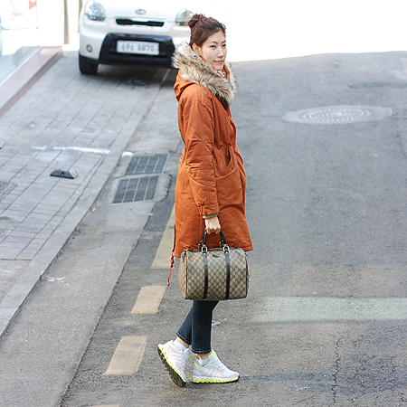 Gucci(����) 193603 GG �ΰ� PVC ������ ��Ʈ�� [�б�������] �̹���6 - ���̺��� �߰���ǰ
