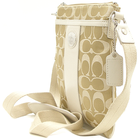 Coach(��ġ) �ñ׳��� ������ ũ�ν��� [�б�����������2ȣ��] �̹���3 - ���̺��� �߰���ǰ