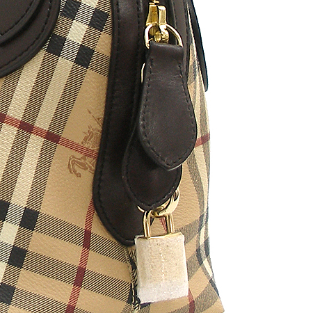 Burberry(������) 3201007 Ŭ���� üũ THORNLEY ��Ʈ�� [��������] �̹���4 - ���̺��� �߰���ǰ