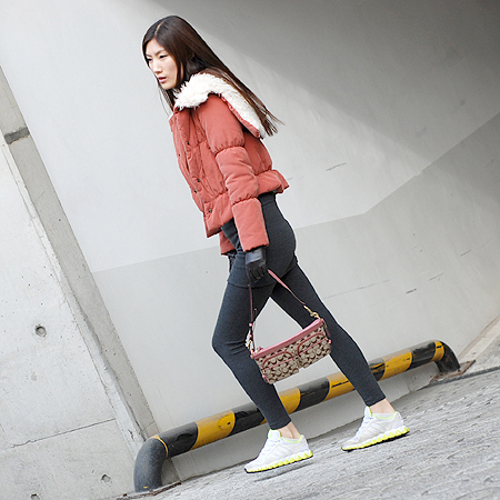 Coach(��ġ) �ñ׳��� ������ ���� �� ����� �̹���6 - ���̺��� �߰���ǰ