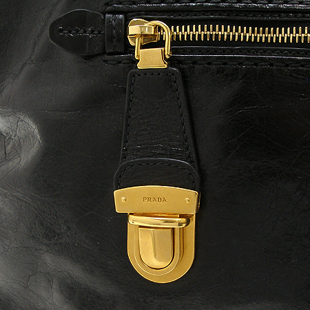 Prada(�����) BR4733 VITELLO SHINE(�۾��� ����) ���� ����� [�б�����������2ȣ��] �̹���5 - ���̺��� �߰���ǰ