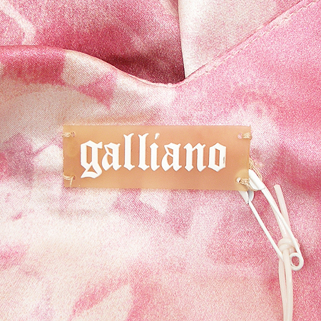 John Galiano(�������Ƴ�) ���� (100% ��ũ) �̹���3 - ���̺��� �߰���ǰ