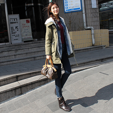 Louis Vuitton(���̺���) M40143 ���׷� ĵ���� Ƽ����PM ��Ʈ�� �̹���7 - ���̺��� �߰���ǰ