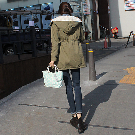 UNIQLO(����Ŭ��) ����Ʈ�׸� �к긯 �ö���ΰ� ��Ʈ��(�Ϻ���) �̹���5 - ���̺��� �߰���ǰ