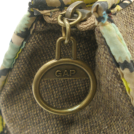 GAP(��) ���� ȥ�� ��Ʈ�� �̹���4 - ���̺��� �߰���ǰ