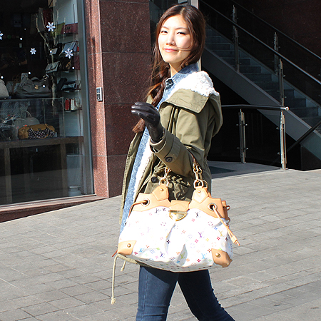 Louis Vuitton(���̺���)  M40123 ���׷� ��Ƽ �÷� ȭ��Ʈ �콶�� ����� [�б�������] �̹���7 - ���̺��� �߰���ǰ