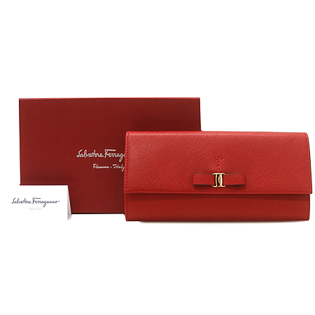 Ferragamo(��󰡸�) 22A994 ���� ���ǾƳ� ���� ���� �ٶ� ��� ������ �̹���2 - ���̺��� �߰���ǰ